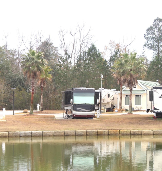 Lot 72 waterside