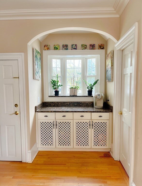 822 Boylston St, Newton Highlands, MA 02461 - photo 6