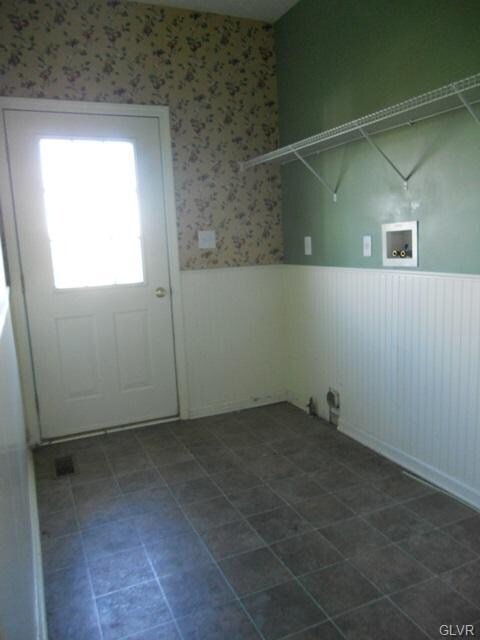 7051 Tuscany Dr, Macungie, PA 18062 - photo 6