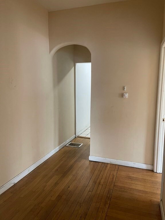 50 Bradshaw St unit 1, Dorchester, MA 02121 - photo 2