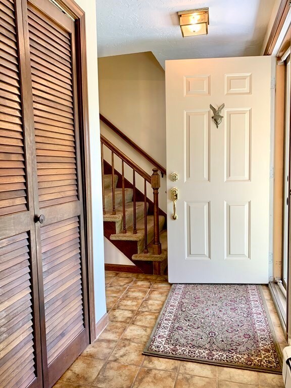 27 Avery Rd, Holden, MA 01520 - photo 3