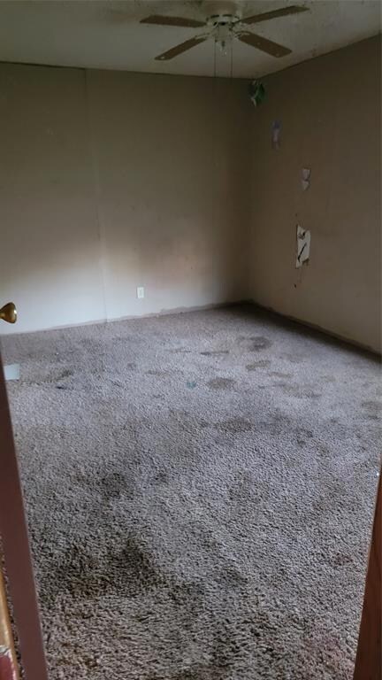 314 Whippoorwill Dr, Granbury, TX 76049 - photo 4