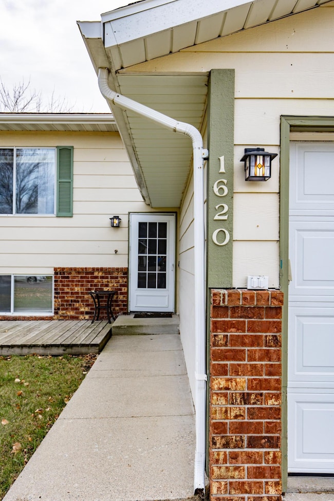 1620 36th Ave S, Fargo, ND 58104 - photo 6