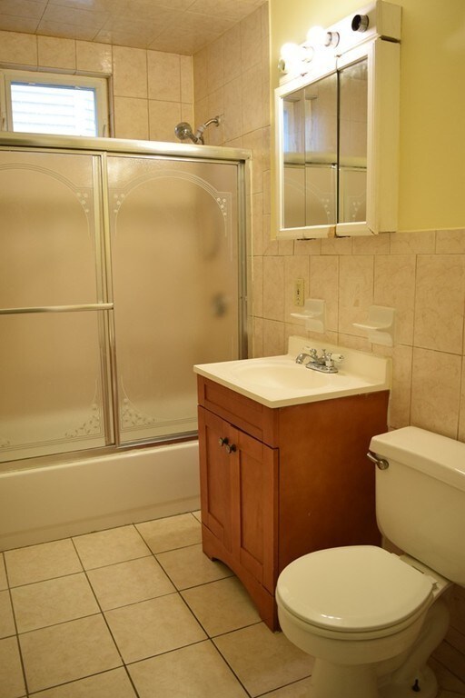 490 Quincy St unit 2, Dorchester, MA 02125 - photo 4
