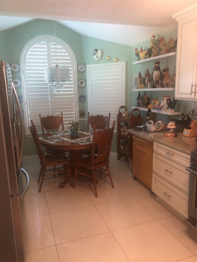 10906 Gulf Bridge Ct, Houston, TX 77075 - photo 3