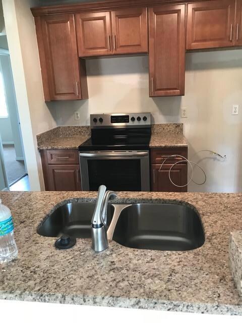1732 Aneci kitchen2