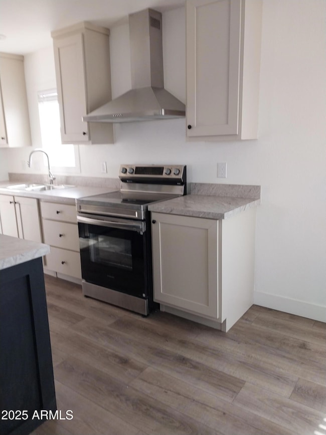 Elegant Kitchen for easy cooking