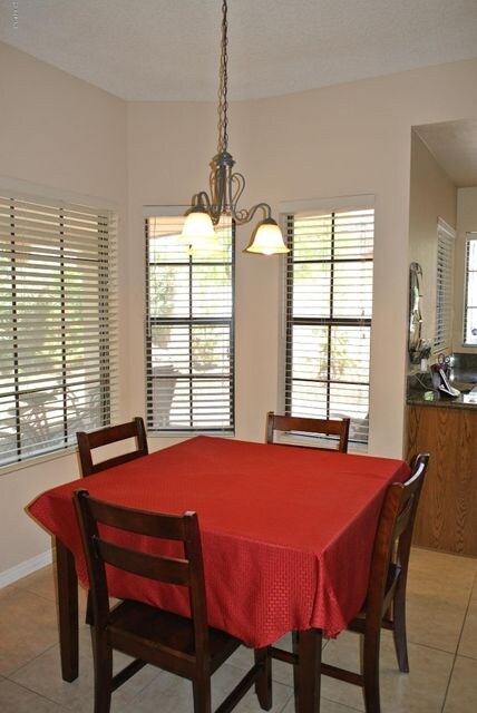Breakfast Room
