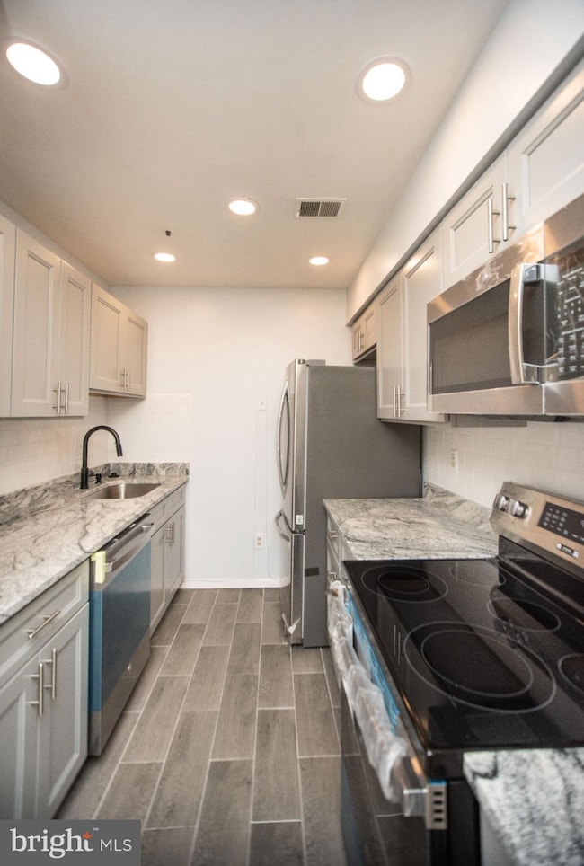 13408 Shady Knoll Dr unit 308, Silver Spring, MD 20904 - photo 5