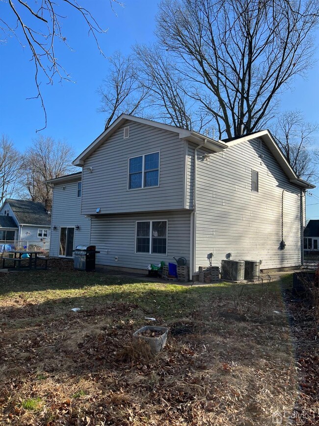 521 Clark Place, Piscataway, NJ 08854 - photo 4