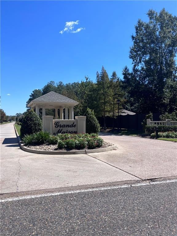 116 Chateau Papillon None, Mandeville, LA 70471 - photo 3