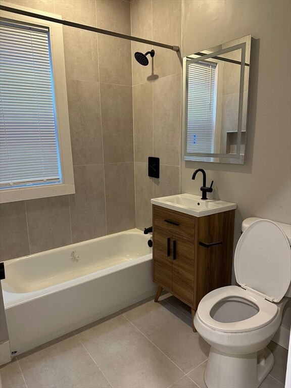 5 Carson St unit 2, Dorchester, MA 02125 - photo 7