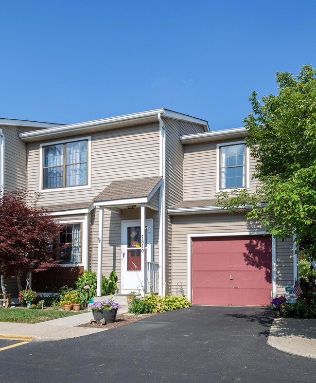 7870 Malton Dr-103
