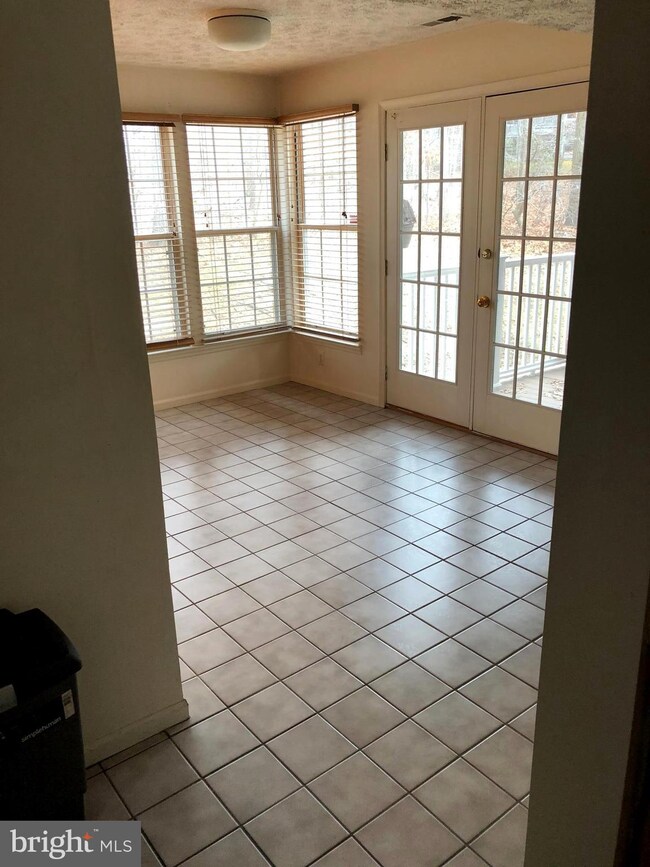 905 Woodbridge Ct unit G, Edgewood, MD 21040 - photo 4
