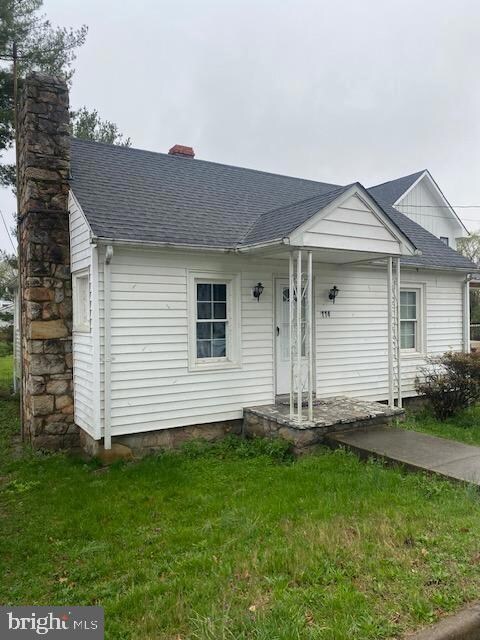 114 W 18th St, Front Royal, VA 22630 - photo 2