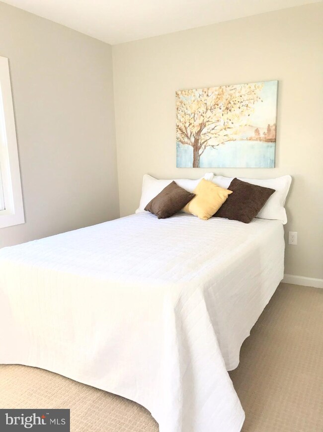 806 Elfin Ave, Capitol Heights, MD 20743 - photo 6