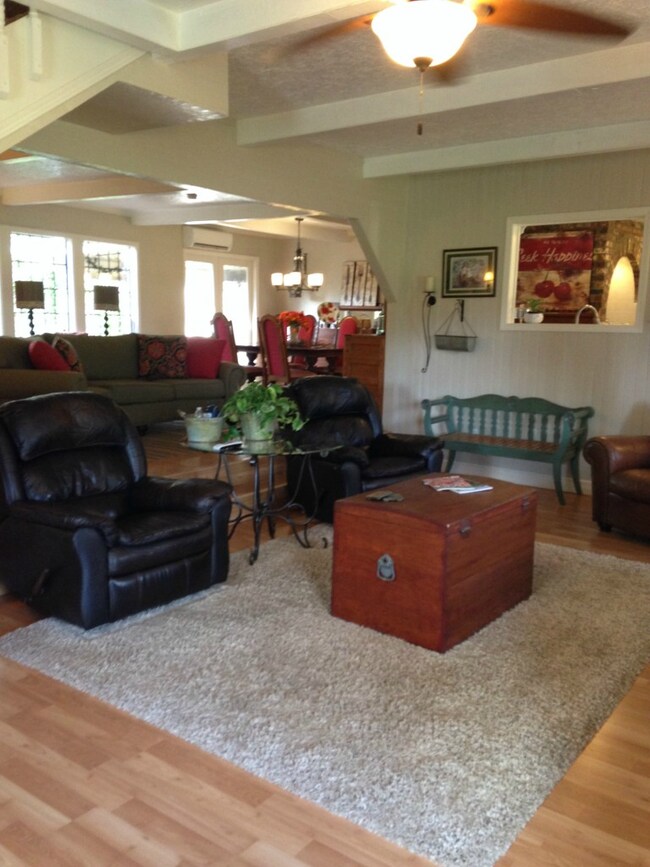 1293 Dolan St, Raymond, WA 98577 - photo 6