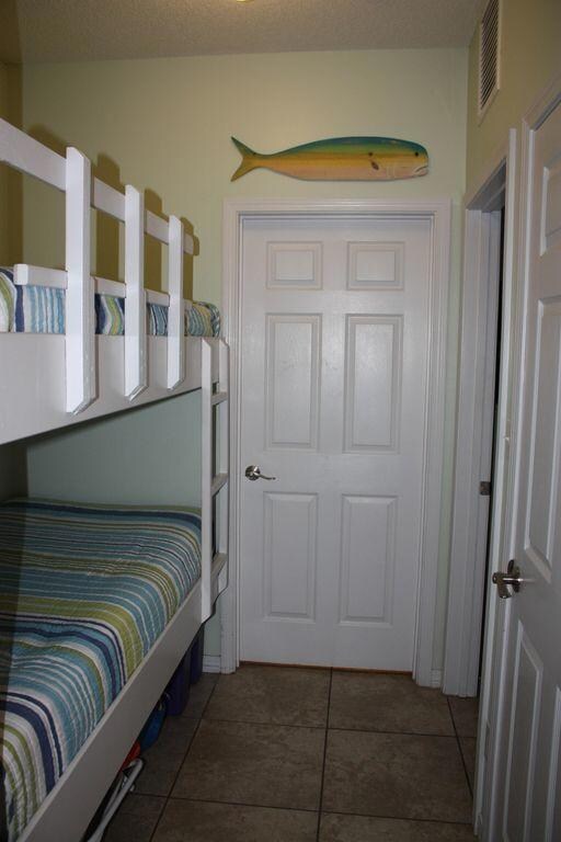 625d5c9e-e4f5-4f00-836b-f48a8e27e909.f10