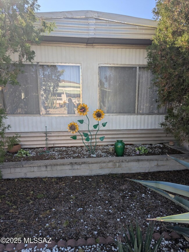 5575 W Bar South St, Tucson, AZ 85713 - photo 3