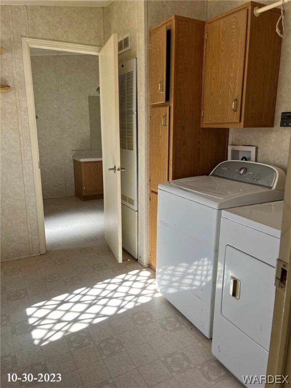Laundry area featuring hookup for a washing machin