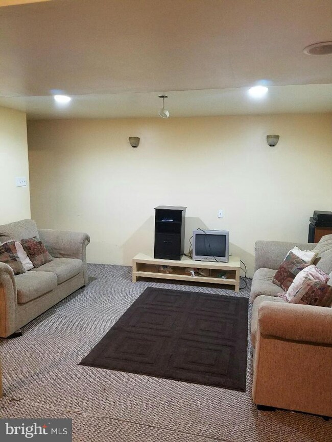 13320 Burleigh St, Upper Marlboro, MD 20774 - photo 7