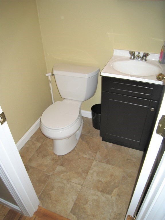 38 Dale St unit 38, Andover, MA 01810 - photo 4