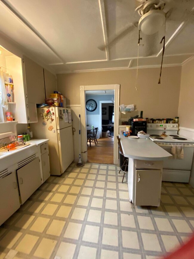 Interior - 6 Bellevue Street