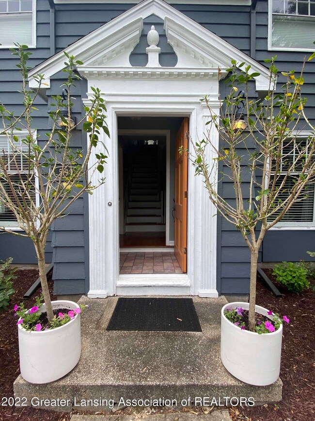EXTERIOR Front Entrance
