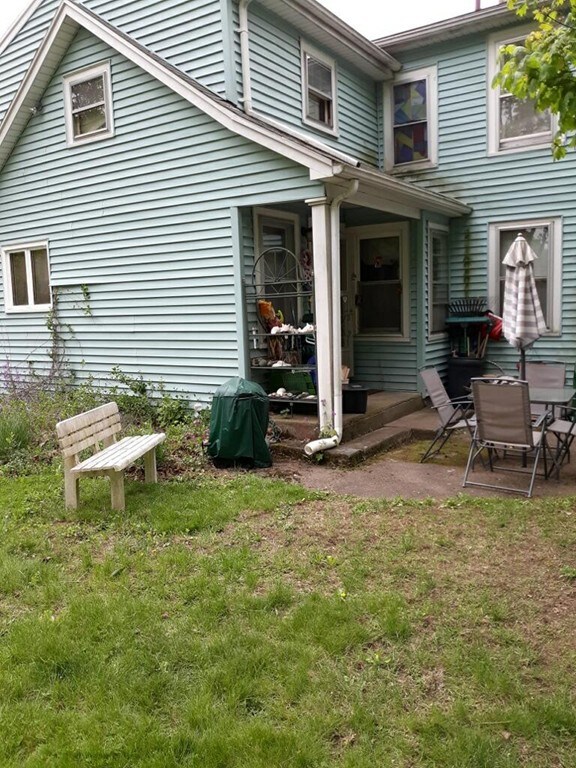 46 Sherman St, Foxborough, MA 02035 - photo 2