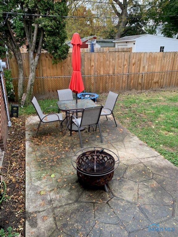 2302 Berdan Ave, Toledo, OH 43613 - photo 5