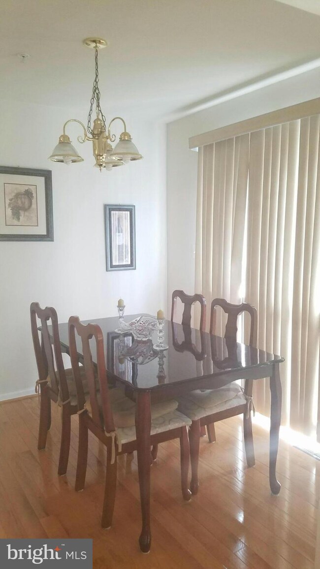 5516 Fishermens Ct, Clinton, MD 20735 - photo 5