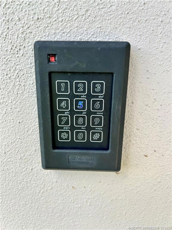 411 SE Osceola St unit 302, Stuart, FL 34994 - photo 4