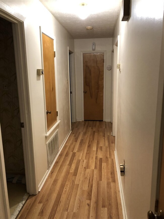 1007 Cedar Hill Dr, Clinton, MS 39056 - photo 5