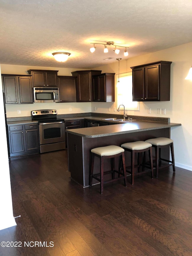 3301 Hardee Farms Dr, New Bern, NC 28562 - photo 6