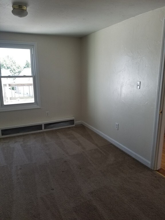 547 Bay St unit 3, Taunton, MA 02780 - photo 7