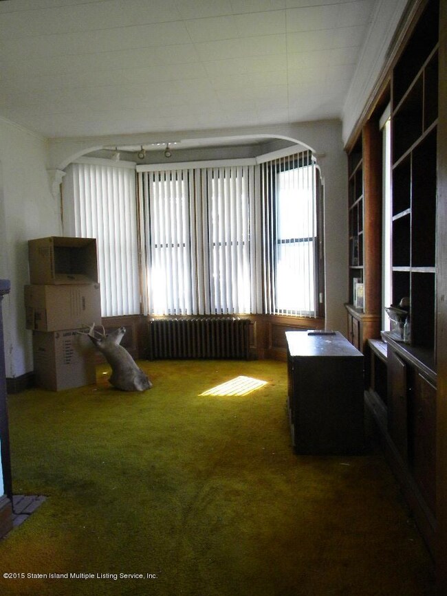 5859 Amboy Rd Interior Pictures 002