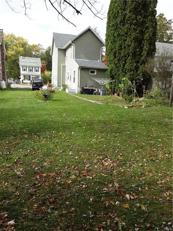 237 N Broadway, Wind Gap, PA 18091 - photo 3