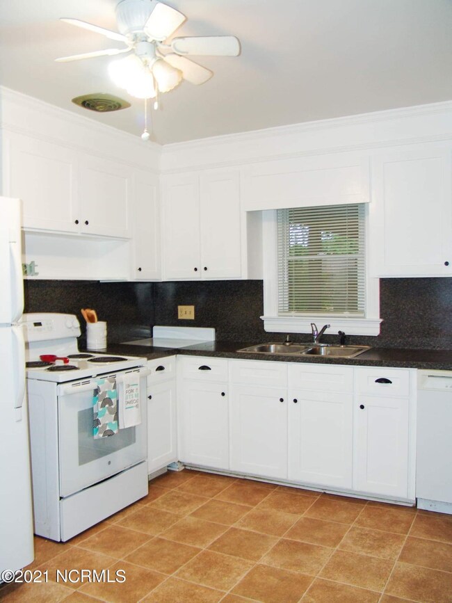 409CF107-00CD-4F3D-B98B-35E262CE0D8C