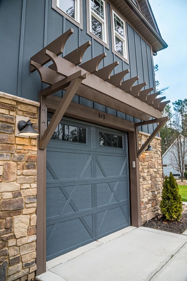 613Ellis5298