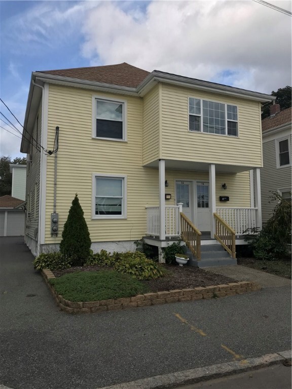 56 Baxter St, Pawtucket, RI 02861 - photo 4