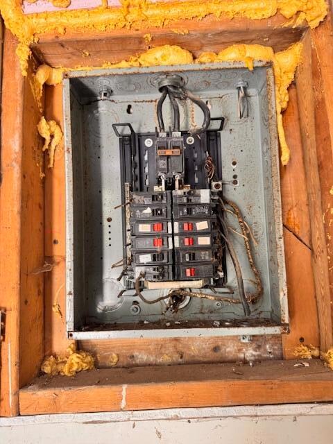 1225 E 35th Place, Gary, IN 46409 - photo 6