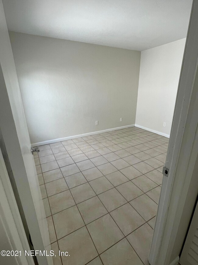 Downstairs bedroom