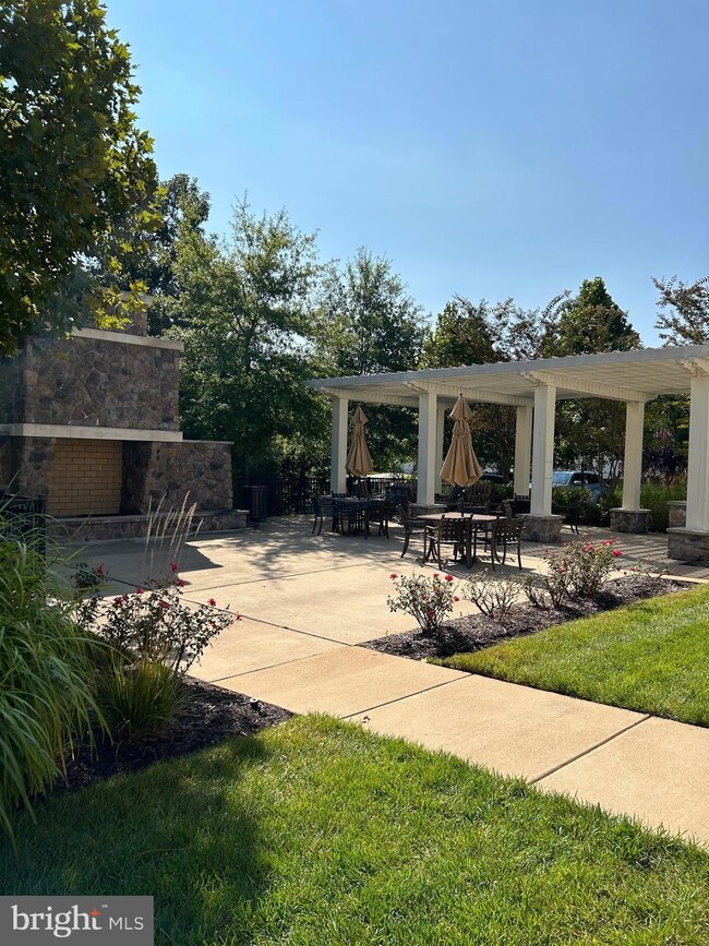 12400 Regiment Ln, Fredericksburg, VA 22407 - photo 5