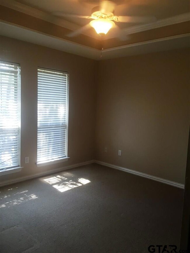 6057 6057 Brynmar Ct, Tyler, TX 75703 - photo 3