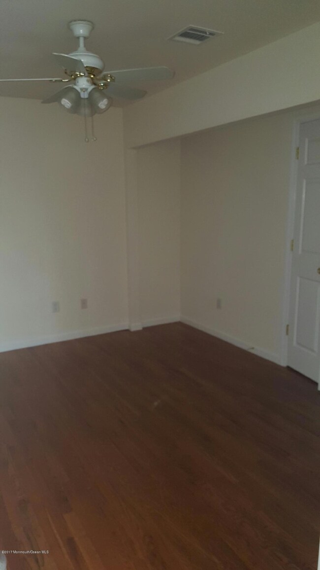 515 State Route 36, Belford, NJ 07718 - photo 7