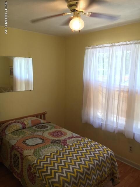 6305 Autlan Dr, Jacksonville, FL 32210 - photo 5