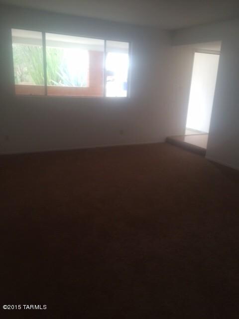 Formal Living & Dining Rm.jpg