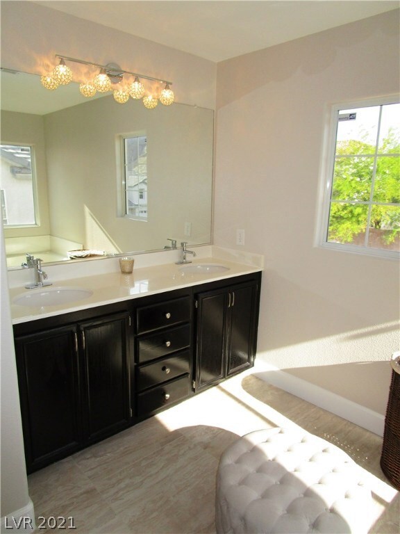 10421 Vinson Point Ave, Las Vegas, NV 89129 - photo 7