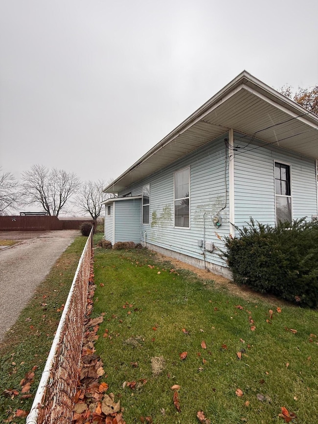 8350 Main St NW, Milledgeville, OH 43142 - photo 3