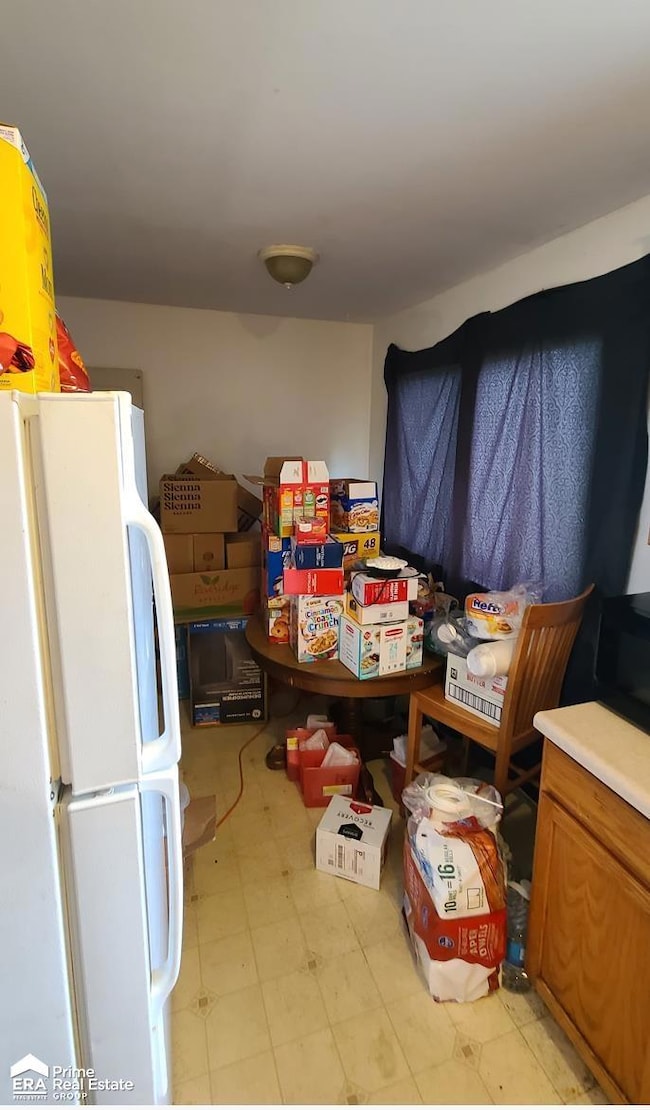 2262 Toby Beth Dr, Flint, MI 48505 - photo 4